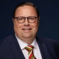 Jef Hendrickx.spreker over samenwerking en governance.